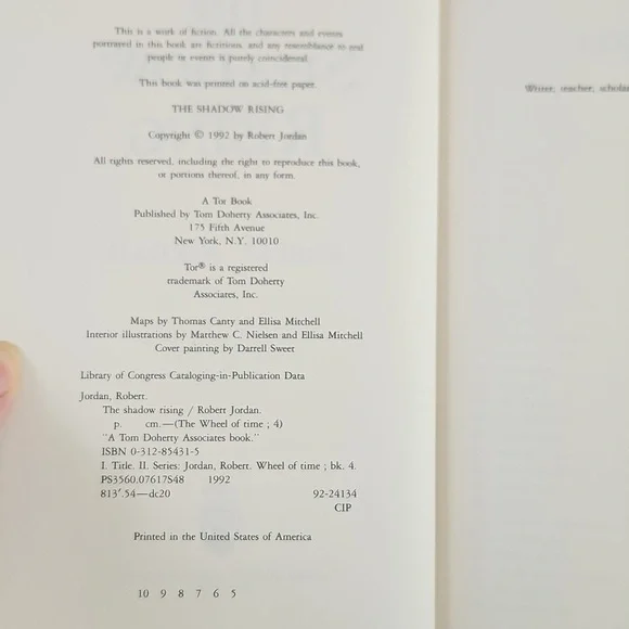 The Shadow Rising by Robert Jordan - Picture 2 of 11